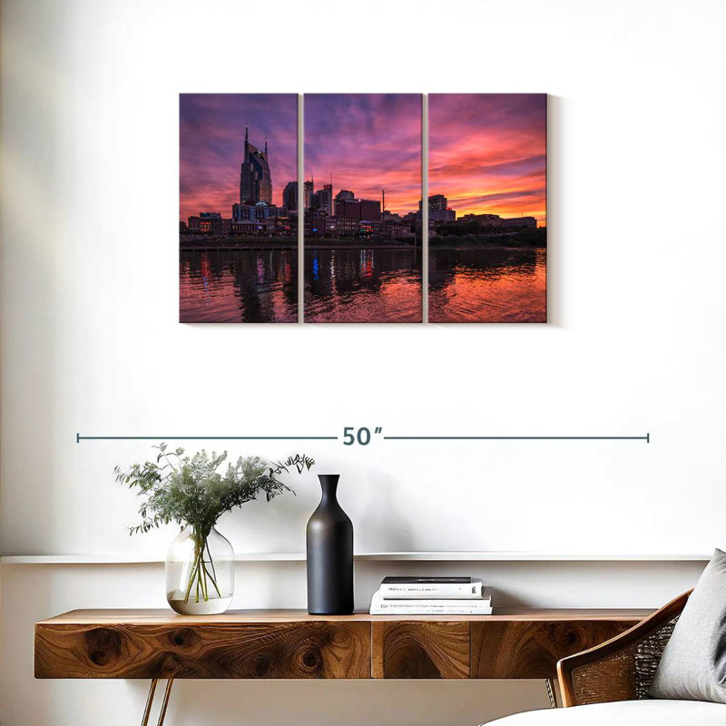Sebbie Nashville au crépuscule, H 20 po x l 33 po