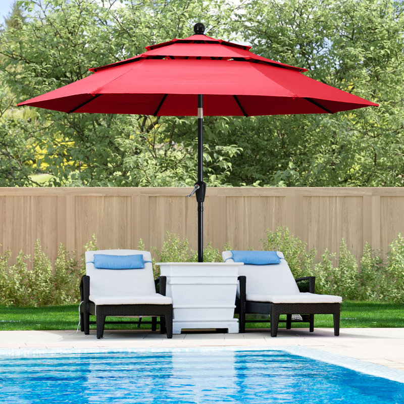 Parasols de patio à 3 niveaux Miqdad par Arlmont & Co., H 100,4 po x l 132 po x P 132 po, Rouge