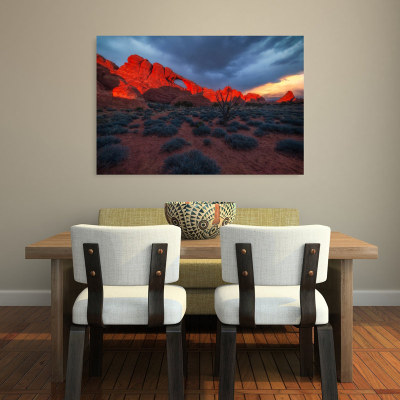 «Dramatic Red Arch Sunset», impression d'art dramatique coloré de paysage abstrait, H 48 po x l 32 po