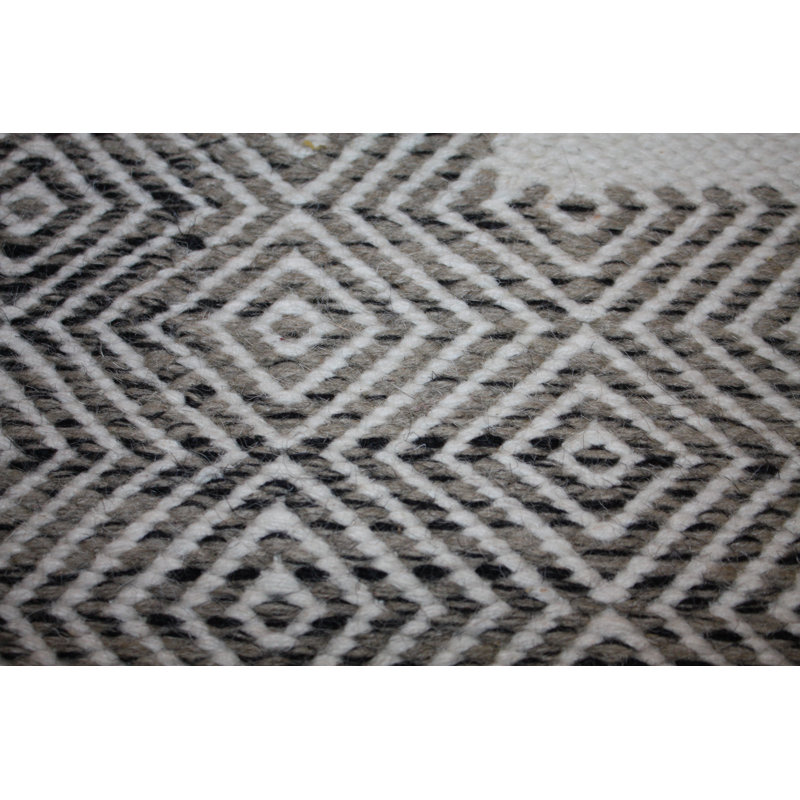 Peacham Geometric Wool Hand Woven Area Rug, Rectangle 140 x 200cm