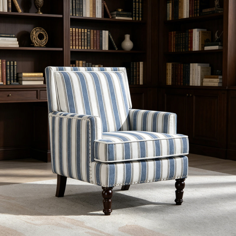 Chaise d'appoint rembourrée, fauteuil vintage avec tissu en lin rayé bleu et blanc et garniture cloutée pour le salon