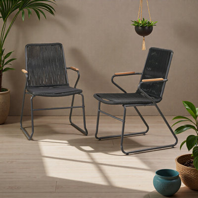 CHAISE