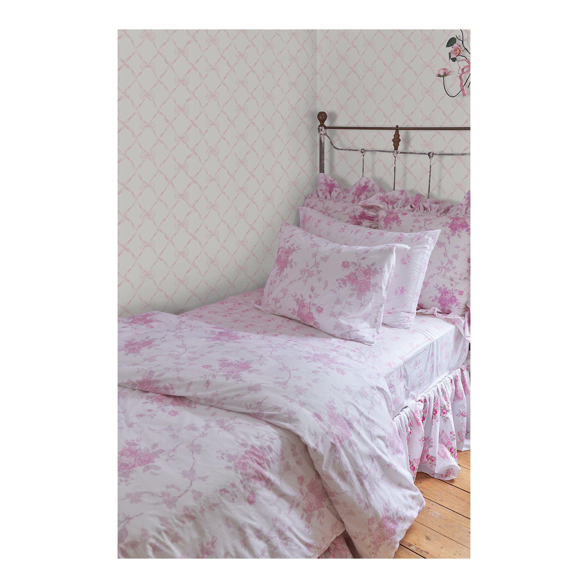 Baby Bow Peel & Stick Wallpaper Roll, Pink