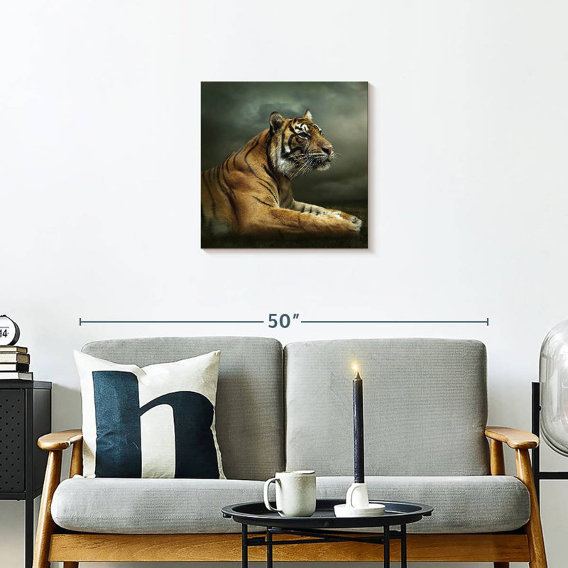 Brampt Stoic Tiger, 20" H x 20" W