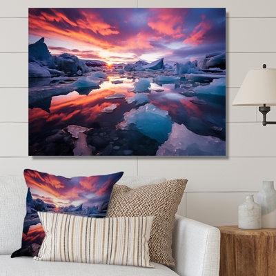 «Ambriehl Glacier Landscape Sunset II», reproduction