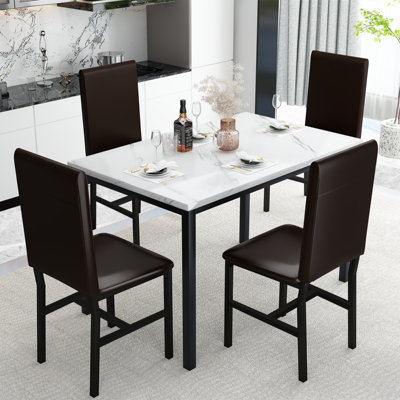 Ensemble de table de salle à manger pour 4, 5 pièces de table et chaises de cuisine, ensemble de table de salle à manger rectangulaire avec quatre chaises noires et plateau en marbre, ensemble de table de salle à manger avec dossier pour petits espace