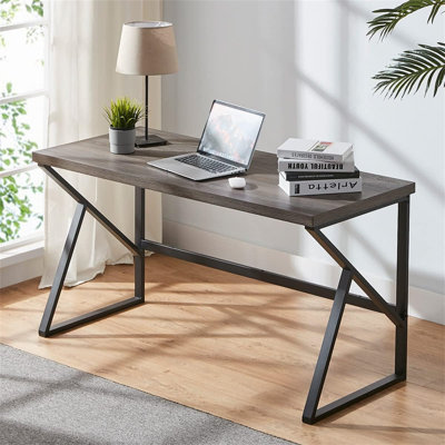 Bureau d'ordinateur Luba