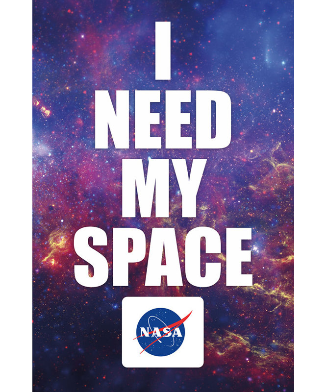  Officiellement sous licence de la NASA - I Need My Space, affiche d'art - 24 x 36 po - reproduction décorative - papier affiche - prête à encadrer