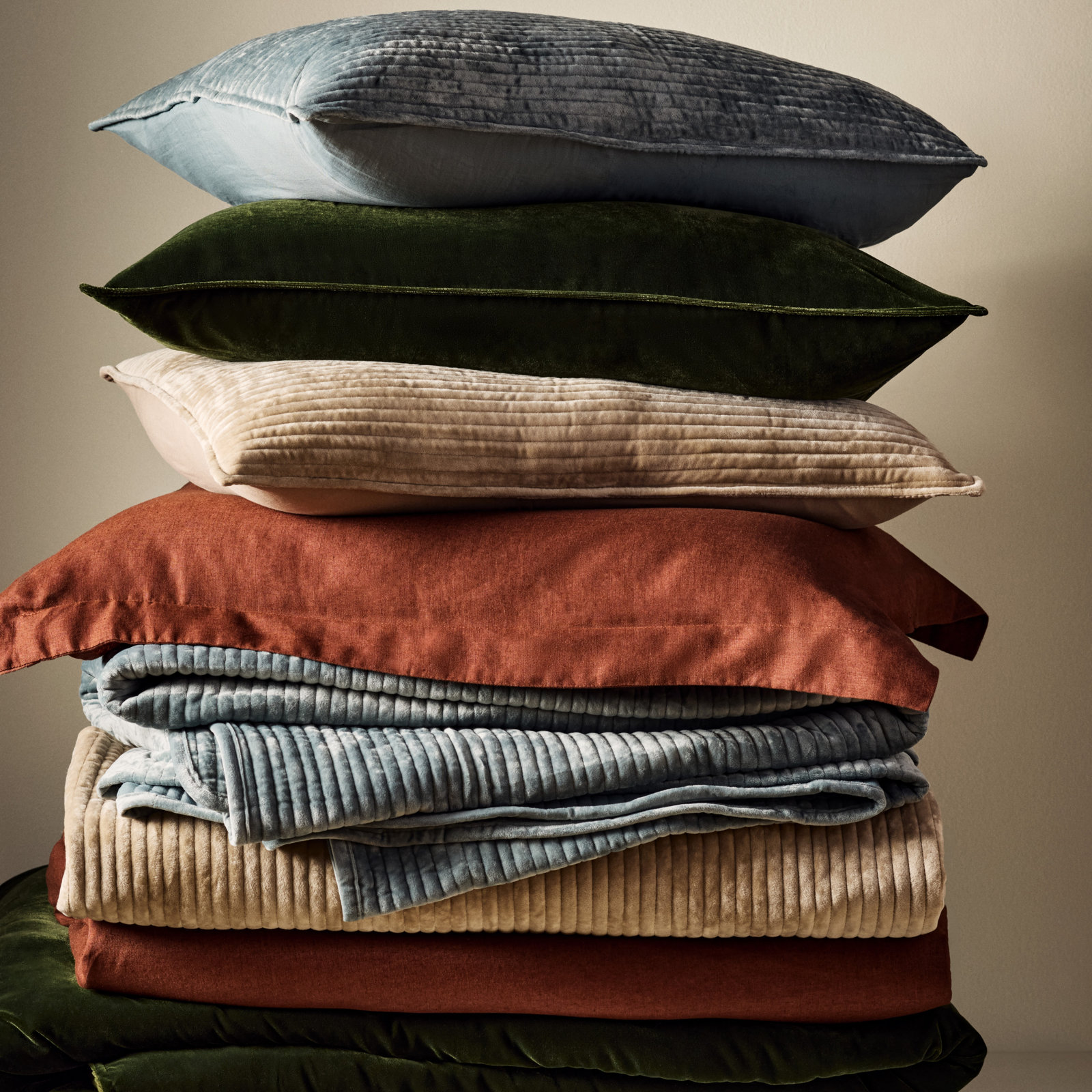 Velvet Quilt Set, Queen, Blue Linen