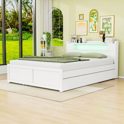 Grand lit plateforme en bois avec tête de lit à DEL, gigogne simple TG et 2 tiroirs