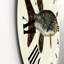 Portrait d'un poisson vert dans l'eau - horloge murale nautique et côtière-60282337