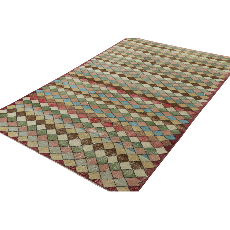 One-of-a-Kind 4'9”x7'10” Hand Knotted Area Rug