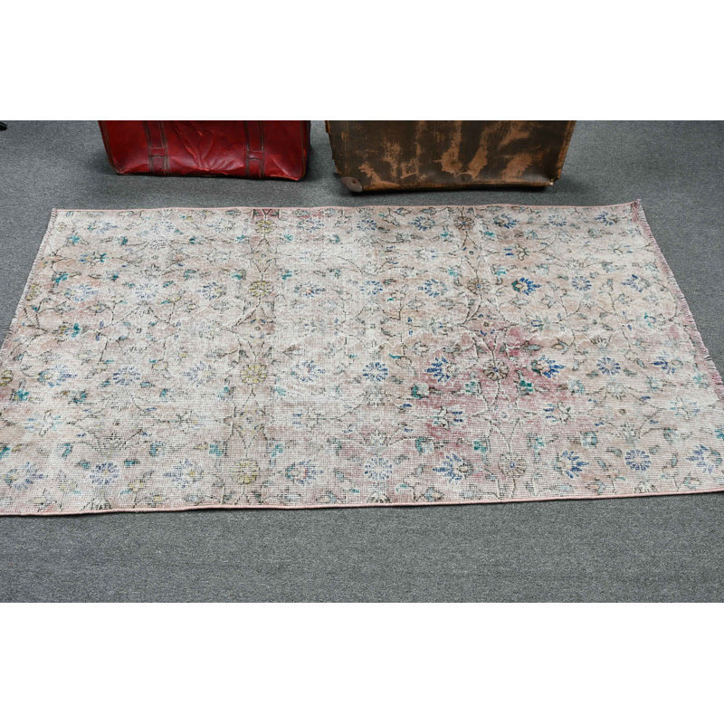 Tapis turc rétro tissé à la main avec des motifs floraux antiques pour un espace élégant dans votre maison