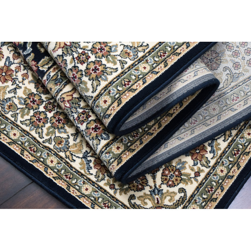 Attell Oriental Indoor Rug, Rectangle 3'11" x 5'7"