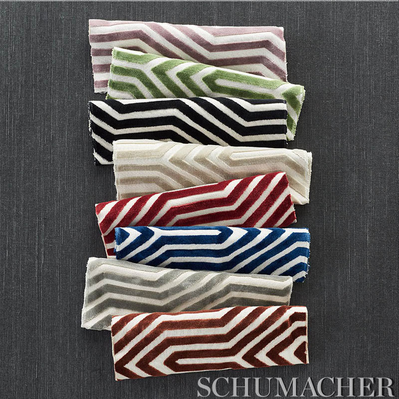 Schumacher x Mary McDonald Vanderbilt Velvet Fabric, Noir