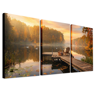 Ensemble de 3 toiles en bois sur un lac d'automne doré avec cygnes