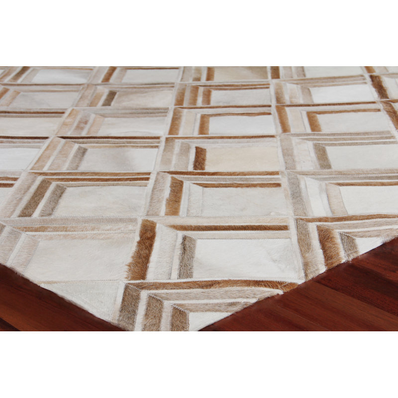 Natural Hide hand-tufted Leather Hide Beige Area Rug