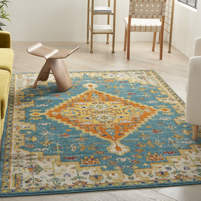 Mihhail Oriental Indoor Rug, Rectangle 4' x 6'