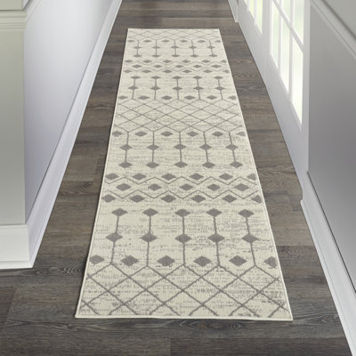 Brahn Argyle Indoor Rug