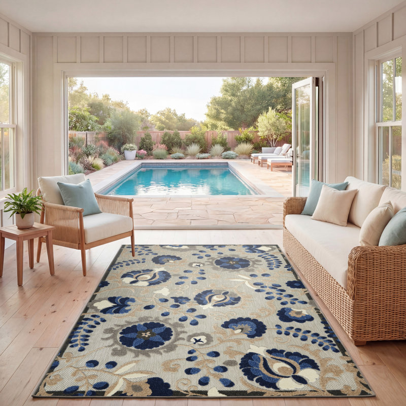 Ciann Floral Blue/Gray Indoor/Outdoor Area Rug, Rectangle 6' x 9'