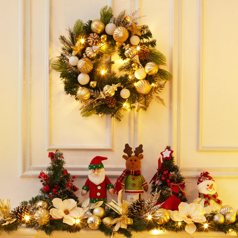 Faux Lighted 24'' Wreath