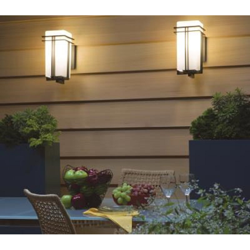 Modena Wall Light, 11.7" H x 5.7" W x 6.75" D / Incandescent