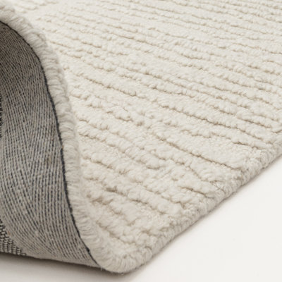 Bettsy Geometric Wool Hand Tufted Area Rug