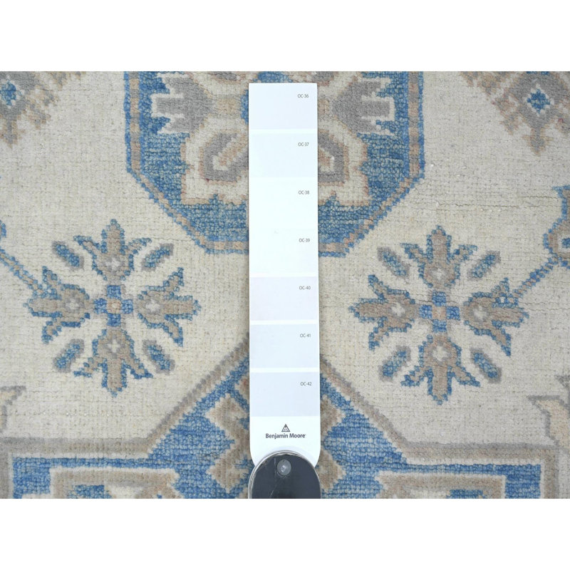 Tapis oriental blanc perle 3 pi 3 po x 4 pi 7 po au look rétro avec motif médaillon étoile, 100% laine noué à la main, teintures naturelles, tapis oriental