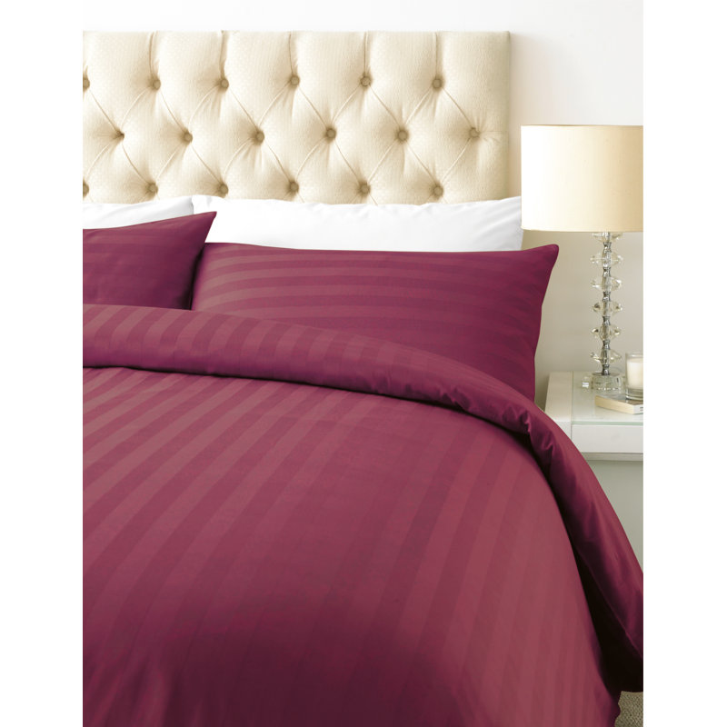 Nome Satin Solid Colour Duvet Cover Set with Pillowcases Included, Burgundy, Super King - 2 Standard Pillowcases