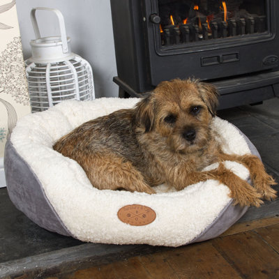 Chisdock Faux Suede Pet Bed