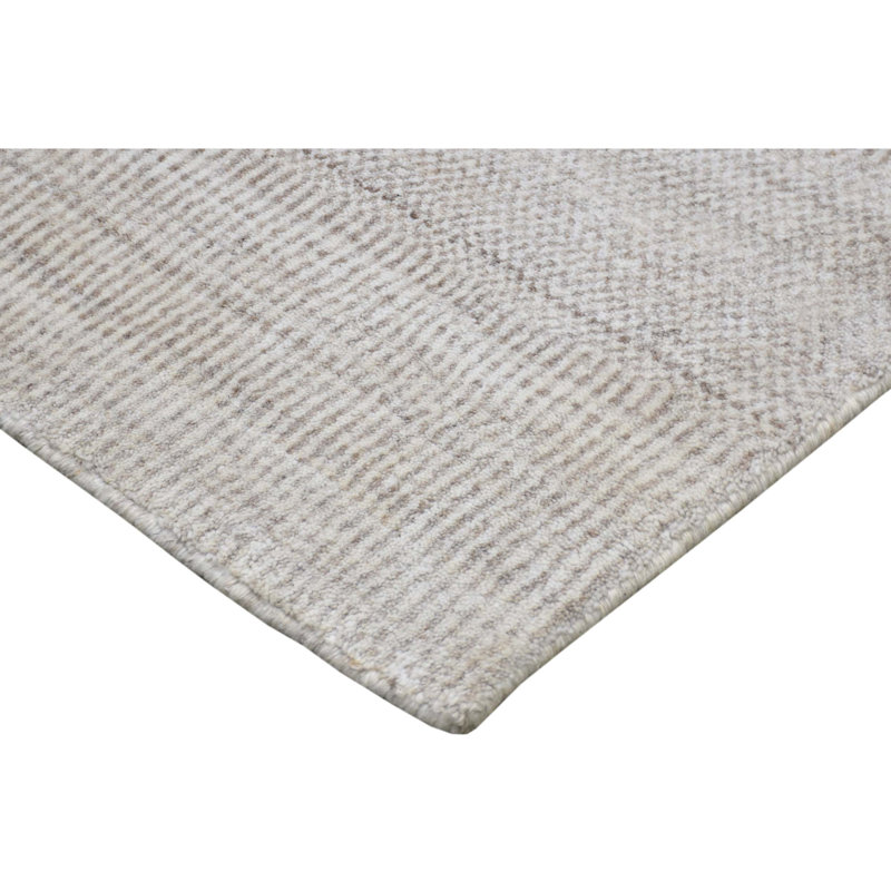 Hand Knotted Abstract Area Rug in Natural/Gray, Rectangle 6' x 9'