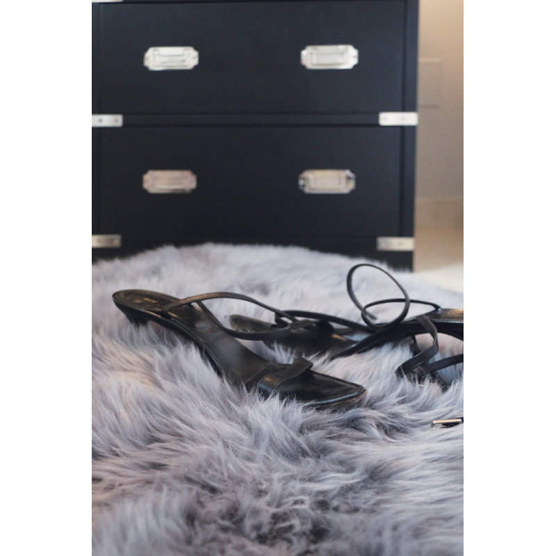 Nyx Solid Colour Quad Grey Sheepskin 105cm X 160cm Rug