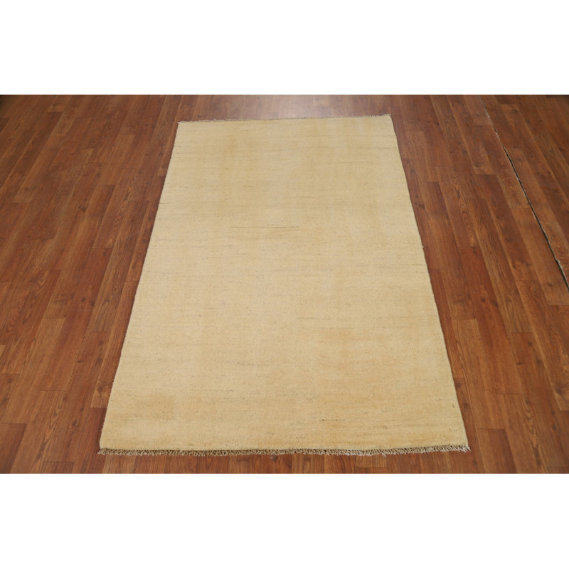 Tapis unique jaune et doré 4 pi 11 po x 3 pi 3 po Alicyn