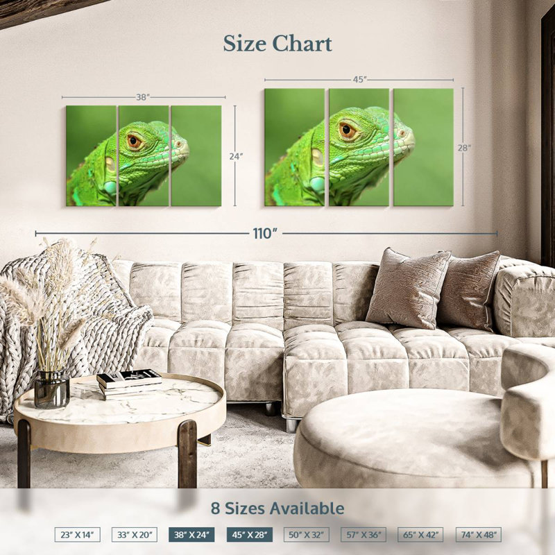 Green Lizard Closeup, 28" H x 45" W