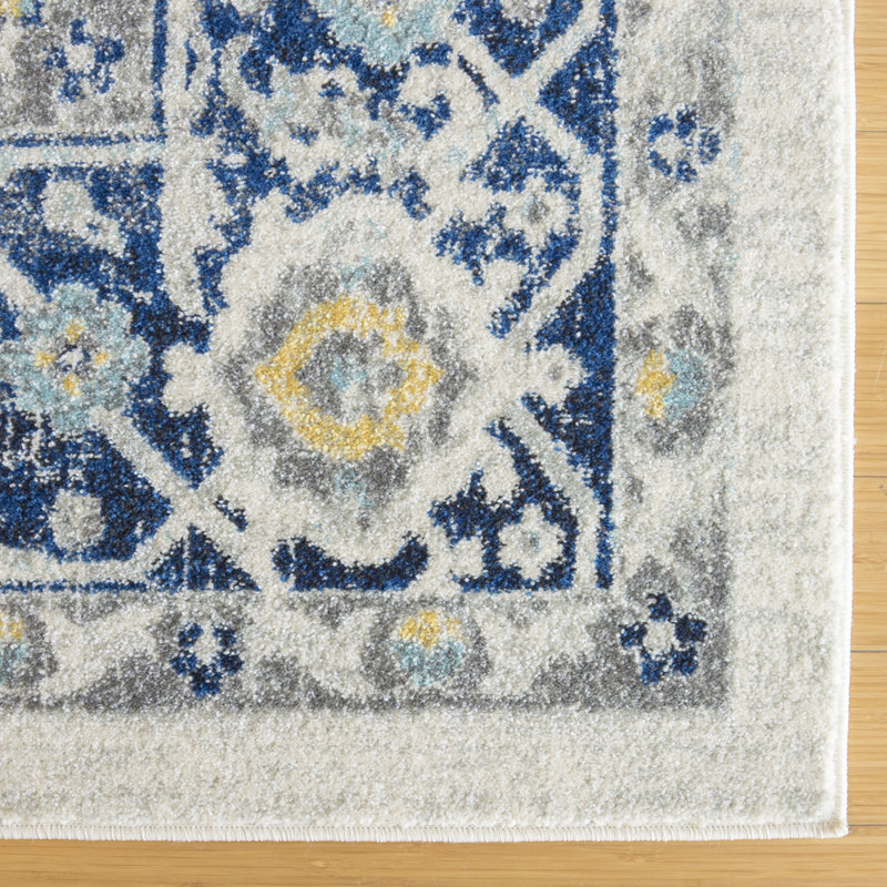 Elyse Oriental Indoor Rug, Rectangle 5'3" x 7'