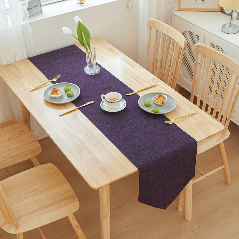 Table Runner 12" X 71" Triangle Ending