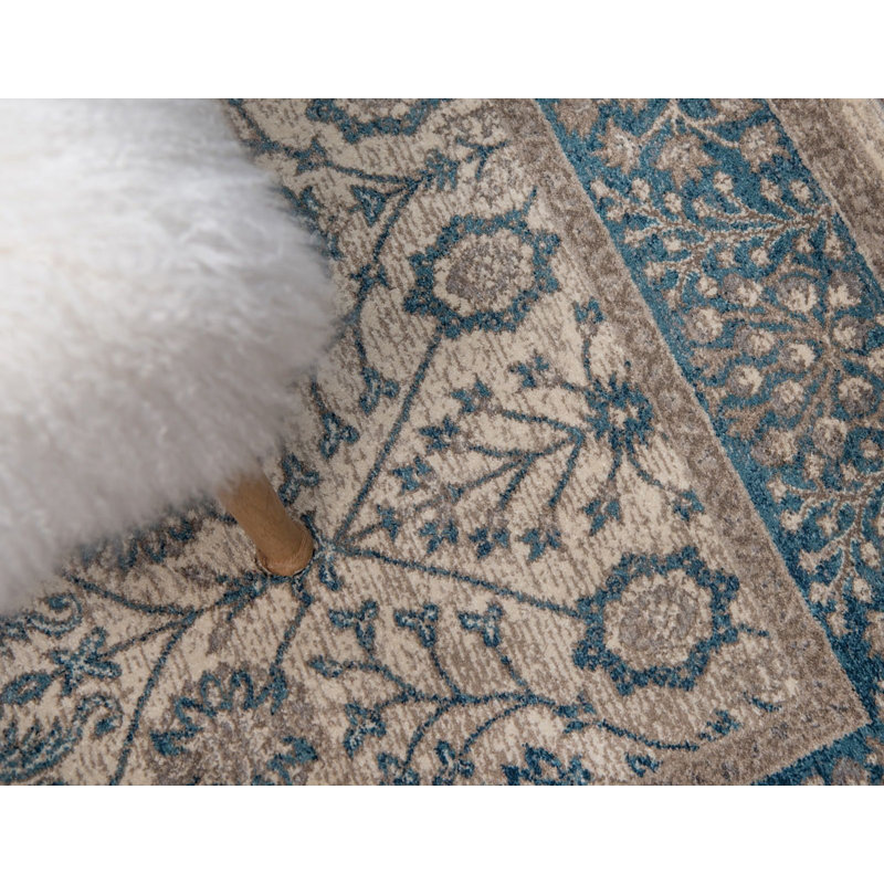 Linz Floral Indoor Rug, Square 5'