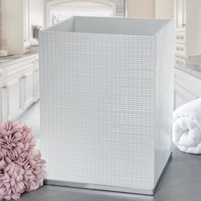 Estella 7.5 Liter Waste Basket