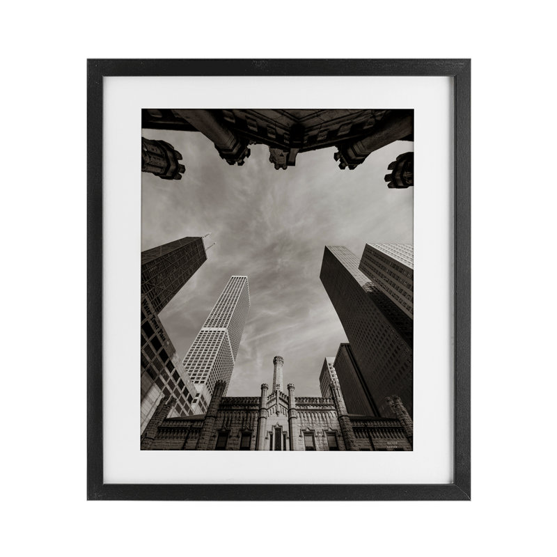 «Chicago Skyline Worm's Eye View», reproduction encadrée sous verre, conception de Nathan Larson, Cadre noir minuit