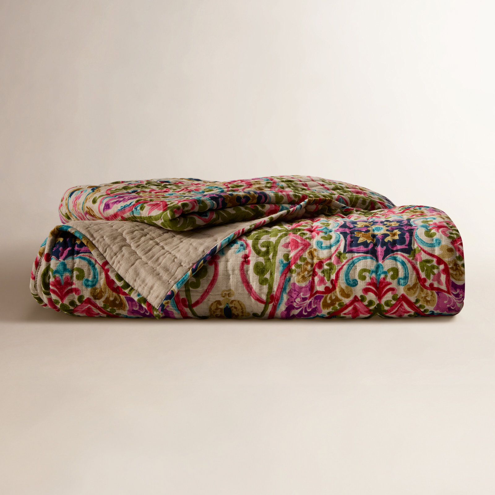 Akita Cotton Quilt, King