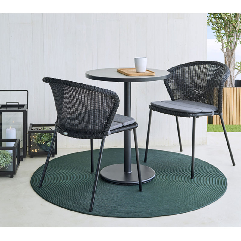 Go Outdoor Round Table, Lava Gray