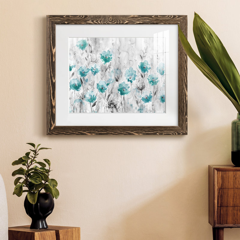 «Poppy Garden» - peinture encadrée, Encadré de bois de noyer, H 20 po x l 17 po x P 1,5 po