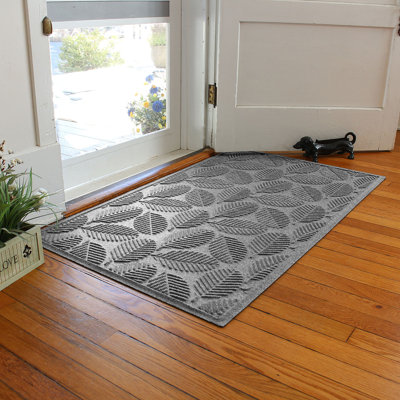 WaterHog® Deanna 35 in. x 59 in Indoor Outdoor Door Mat