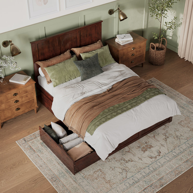 Lit plateforme en bois massif avec pied de lit et tiroirs de rangement Fogarty, Grand lit, Noyer