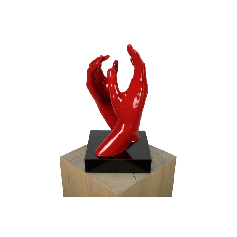 Sculpture Whatever Happens, Red