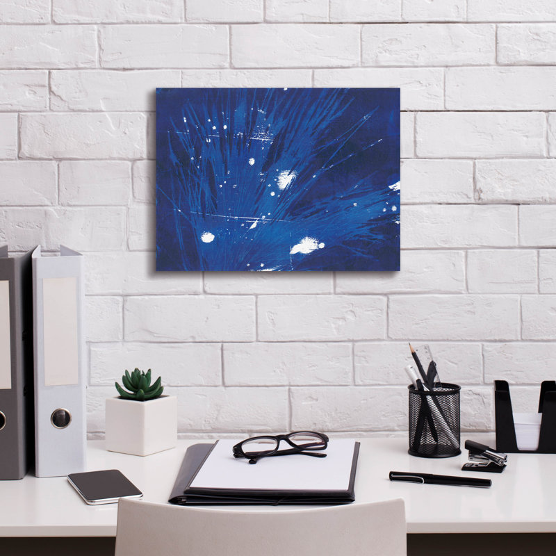 «Indigo Burst II» par Regina Moore, H 12 po x l 16 po x P 0,75 po