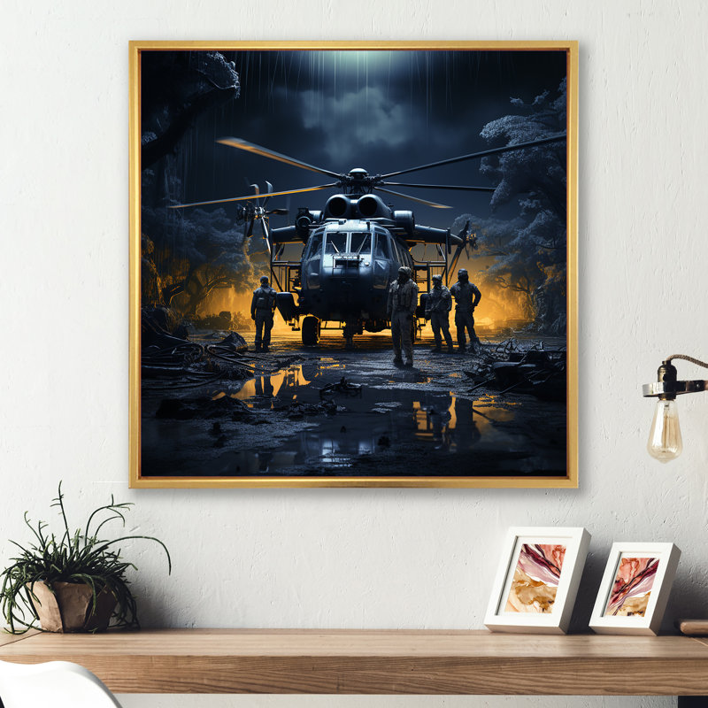 War Helopter Silent Guardians sur toile, Cadre flottant doré, 24" H x 24" W