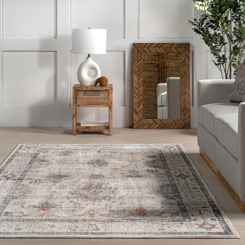 Yanet Floral Traditional Area Rug, Rectangle 5' x 8'