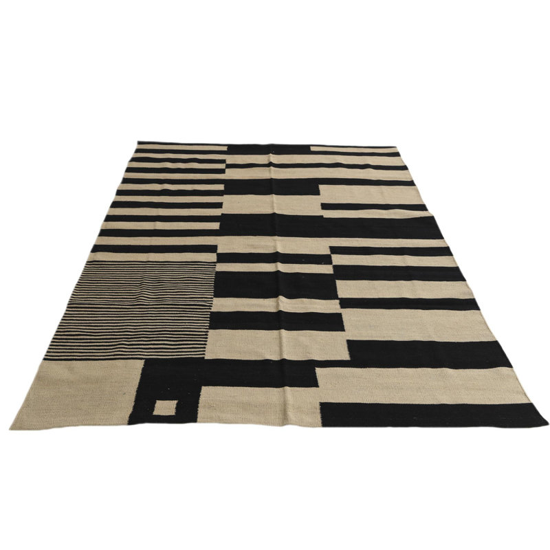 Tapis noir et blanc Ivey