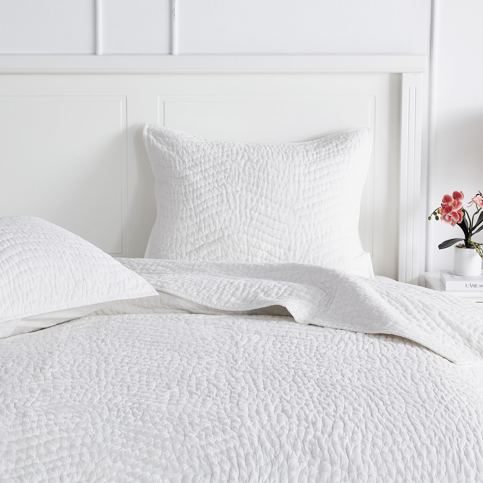 Cotton Wave Hand Stitch Voile Quilt Set, Twin Quilt + 1 Standard Sham, White